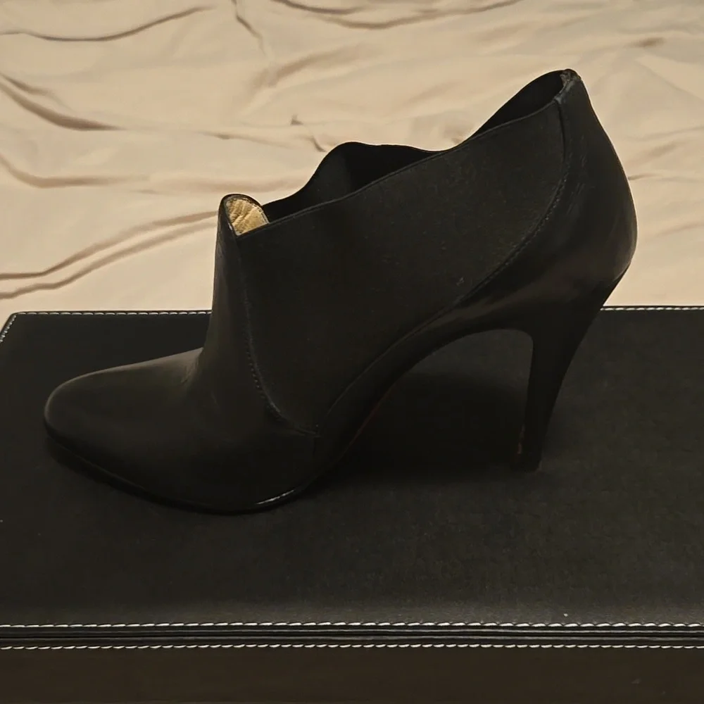 HP! Christian Louboutin D'Orsay Booties- Comes With Dust Bag - Picture 6 of 17